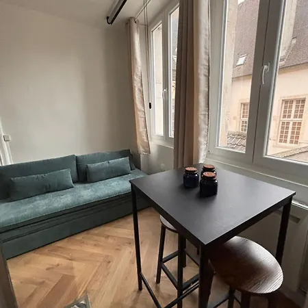 Le Cocon Dijonnais - Cours Cambronne Apartmán *
